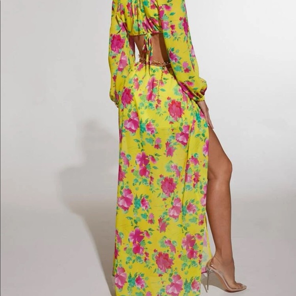 Boho floral dress with chain - Picture 3 of 7